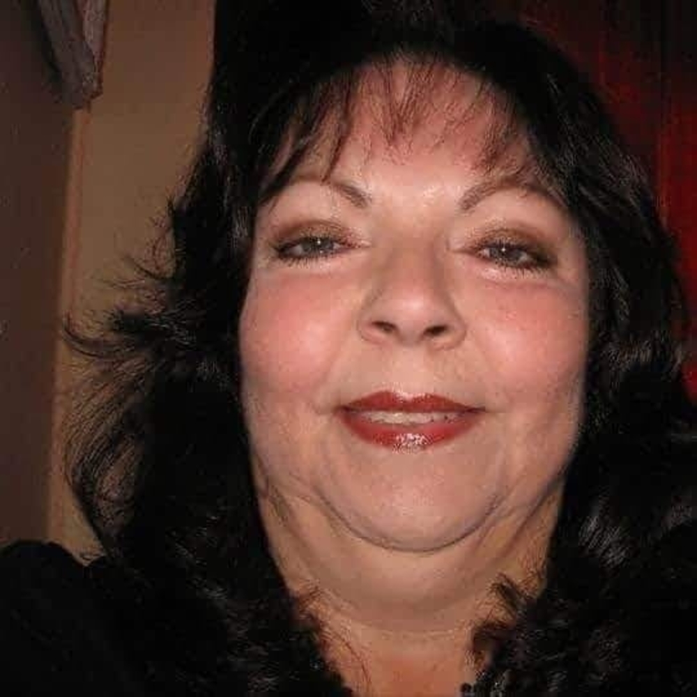 Meet your Posher, Peggy